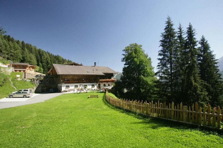 Glinzhof Mountain Natur Resort Agriturismo 산칸디도 외부 사진