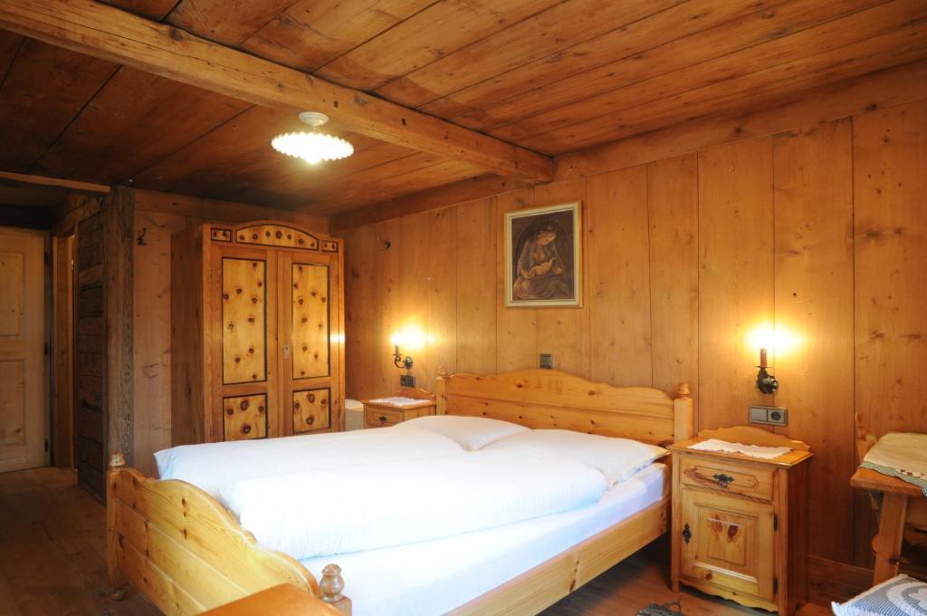 Glinzhof Mountain Natur Resort Agriturismo 산칸디도 객실 사진